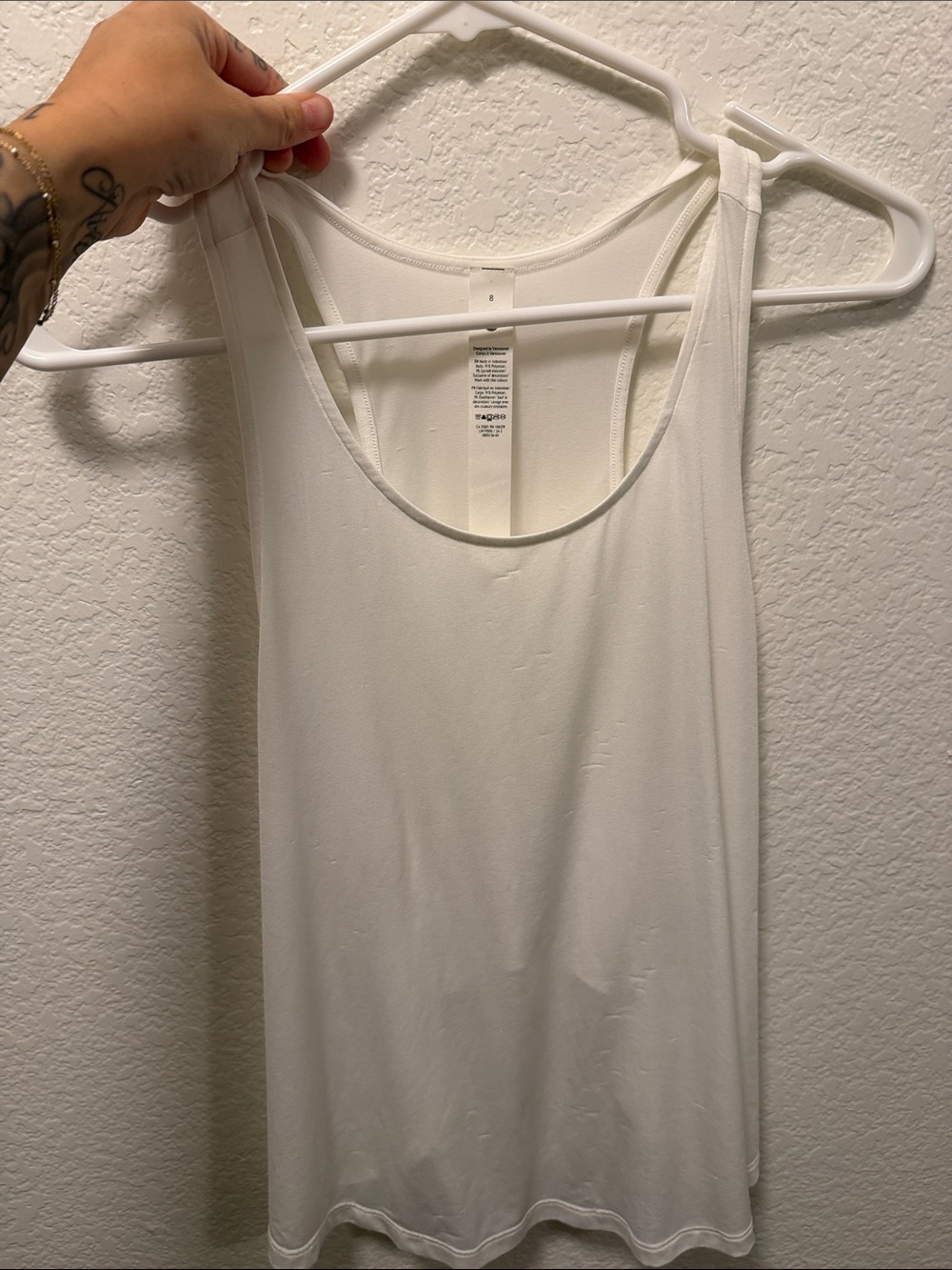 Lululemon White Racerback Tank Top - Lightweight Comfort